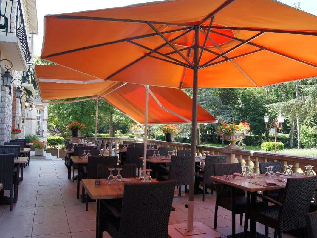 Logis Hotel Restaurant Le Parc Salbris Exteriér fotografie