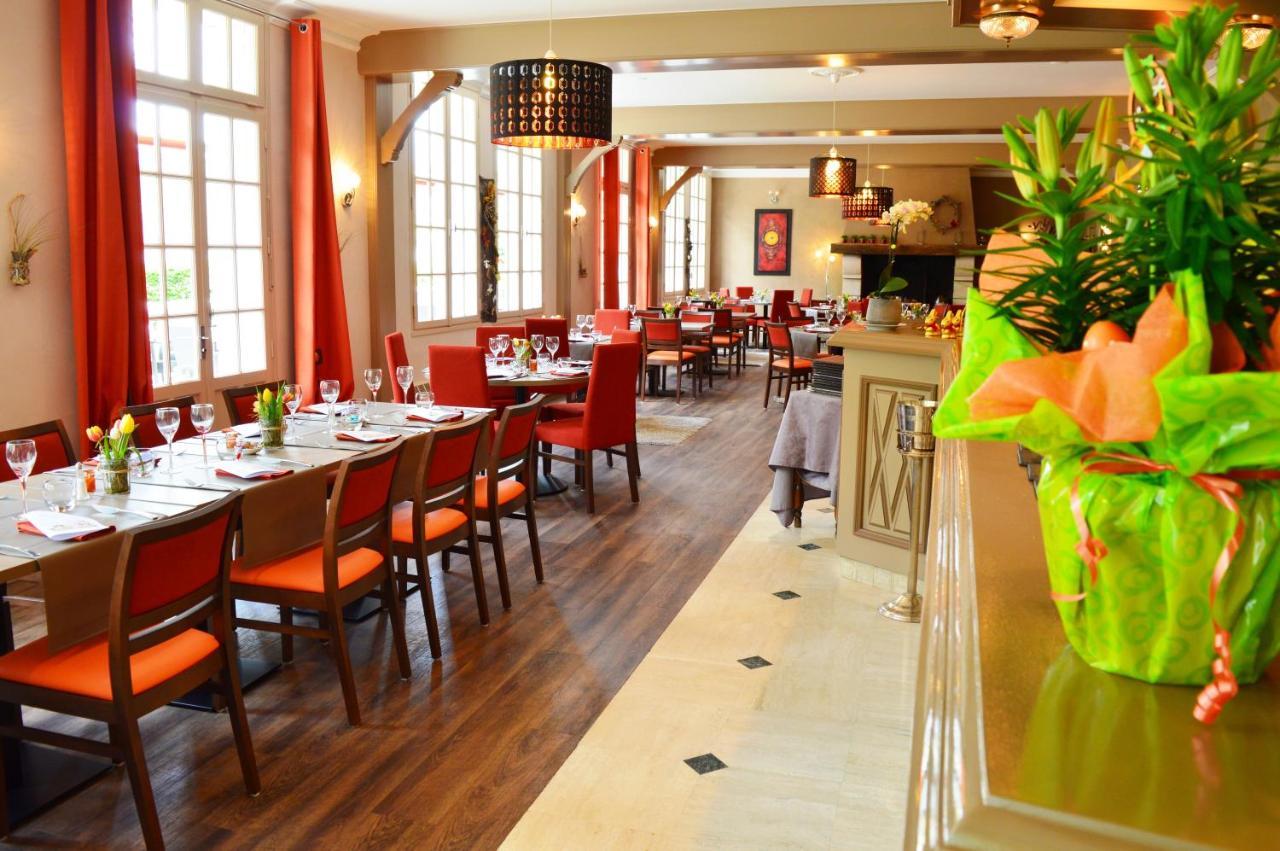 Logis Hotel Restaurant Le Parc Salbris Exteriér fotografie
